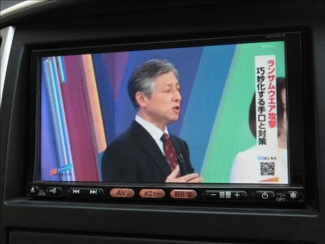 NISSAN SERENA  WG 2010