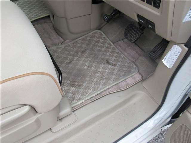 NISSAN SERENA  WG 2010