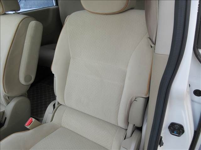 NISSAN SERENA  WG 2010