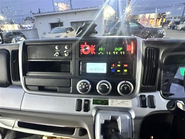 MITSUBISHI ????? 2017