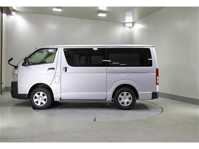 TOYOTA HIACE van 4WD 2020