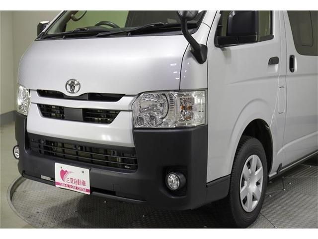 TOYOTA HIACE van 4WD 2020