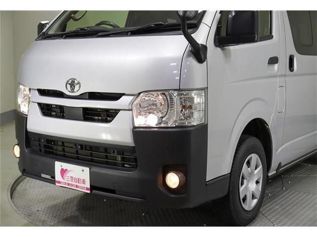 TOYOTA HIACE van 4WD 2020
