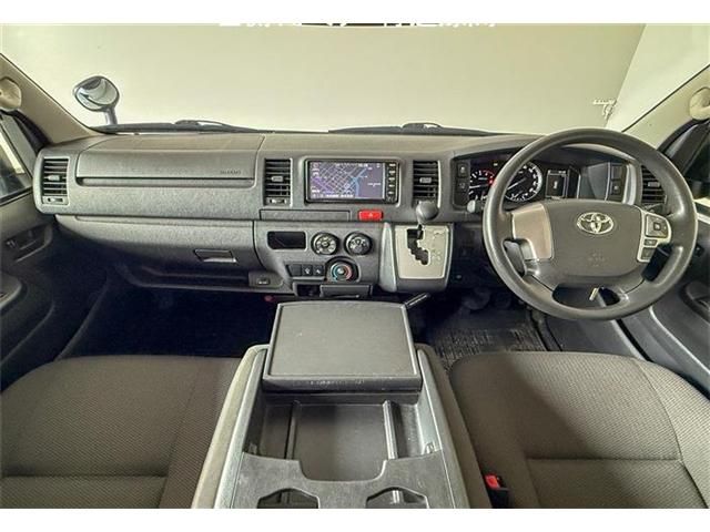 TOYOTA HIACE van 4WD 2020