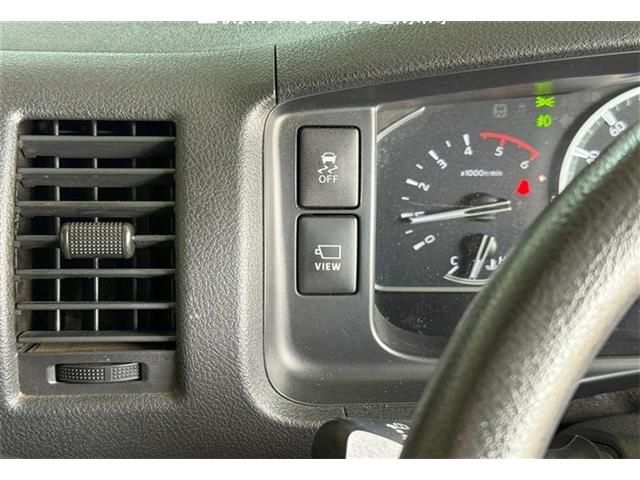 TOYOTA HIACE van 4WD 2020