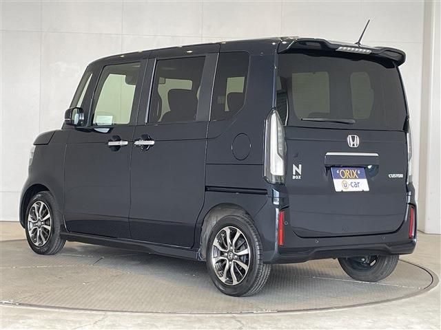 HONDA N BOX CUSTOM 2023