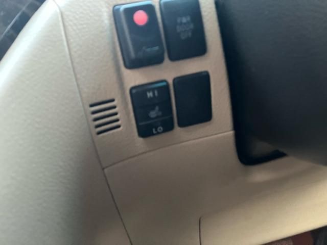 TOYOTA VELLFIRE 2013