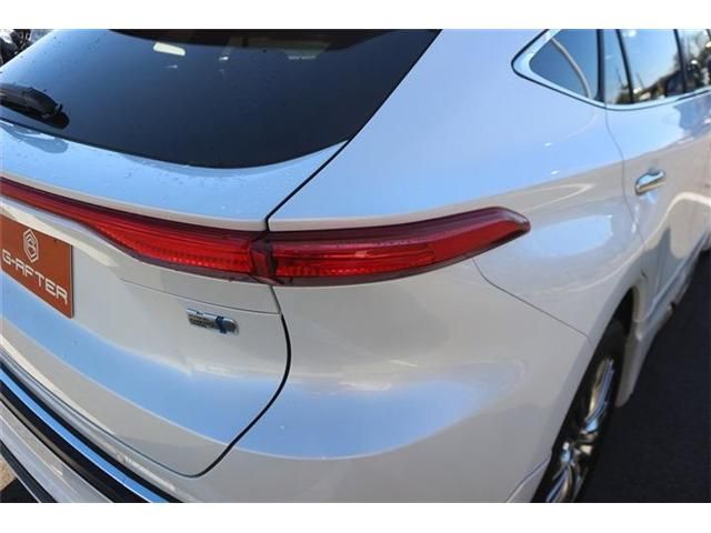 TOYOTA HARRIER HYBRID 2023