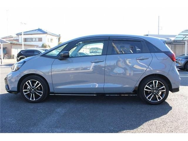 HONDA FIT e:HEV 2023