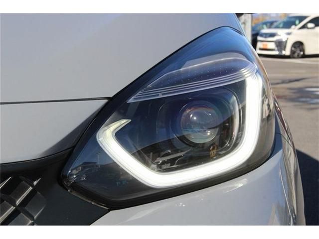 HONDA FIT e:HEV 2023