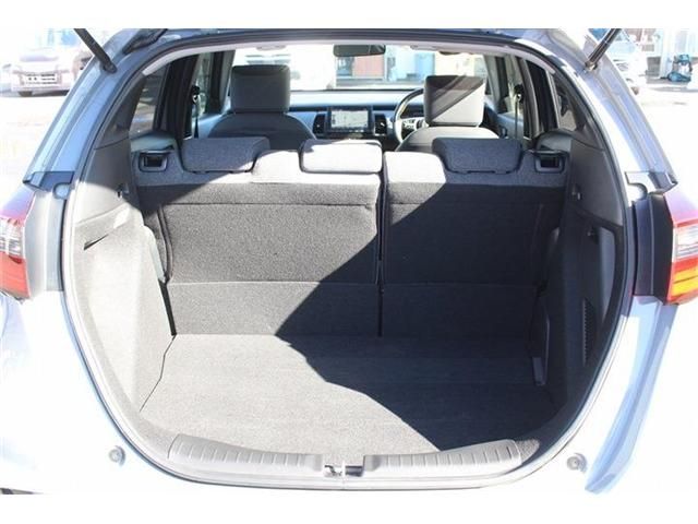 HONDA FIT e:HEV 2023