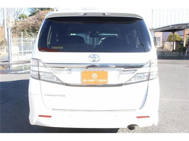 TOYOTA VELLFIRE 2012