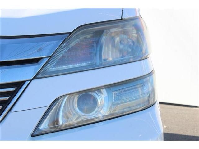 TOYOTA VELLFIRE 2012