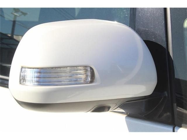 TOYOTA VELLFIRE 2012