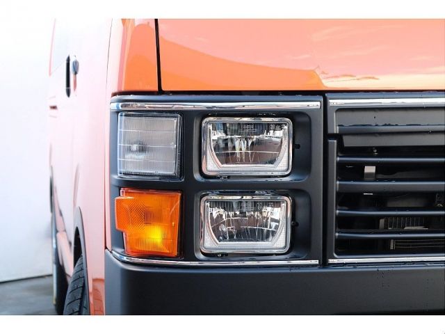 TOYOTA HIACE van 2WD 2013