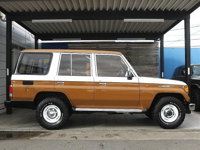 TOYOTA LANDCRUISER PRADO 1995