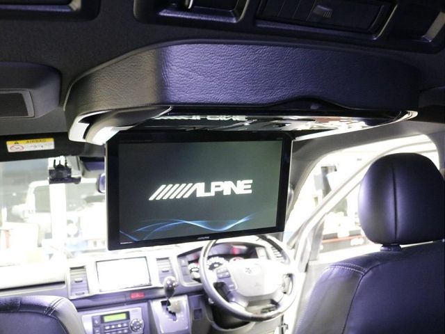 TOYOTA HIACE van 2WD 2019