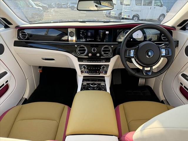 ROLLS-ROYCE ROLLS-ROYCE coupe 2024