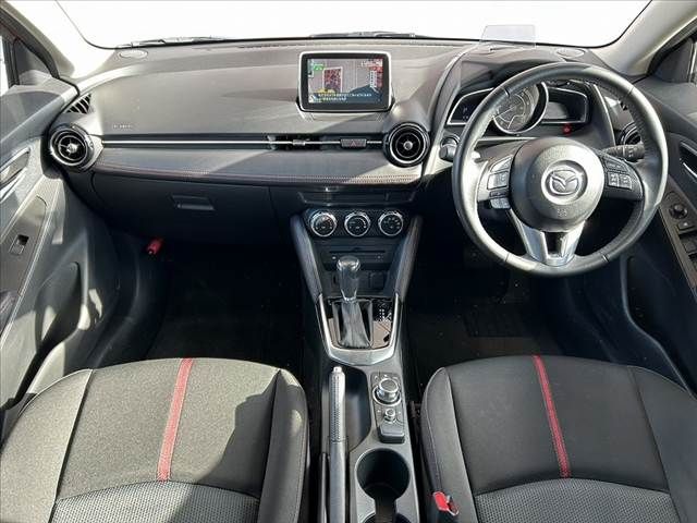 MAZDA DEMIO 2015