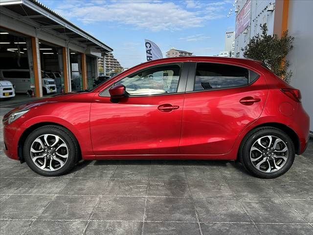 MAZDA DEMIO 2015
