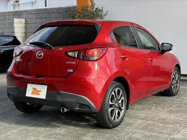 MAZDA DEMIO 2015