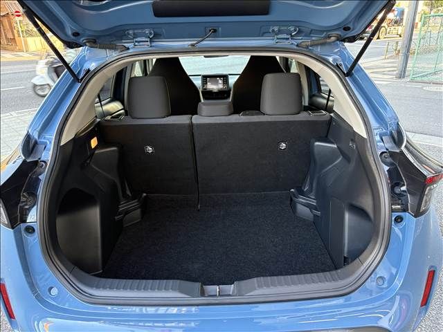 TOYOTA YARIS CROSS 2021