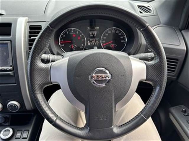 NISSAN X-TRAIL 4WD 2010