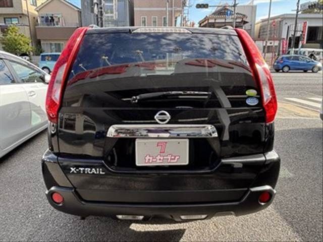NISSAN X-TRAIL 4WD 2010