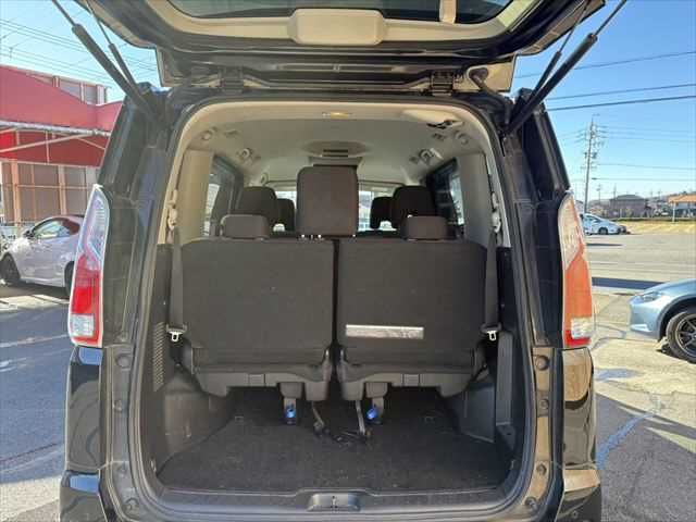 NISSAN SERENA  S-HYBRID 4WD 2017