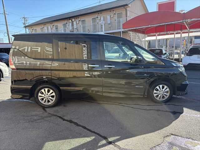 NISSAN SERENA  S-HYBRID 4WD 2017