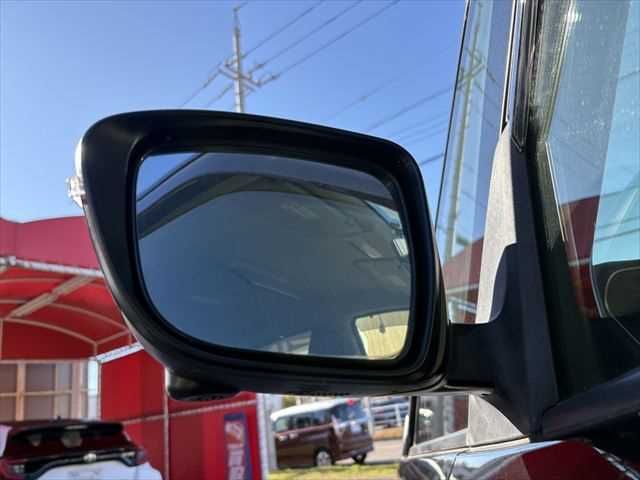 NISSAN SERENA  S-HYBRID 4WD 2017