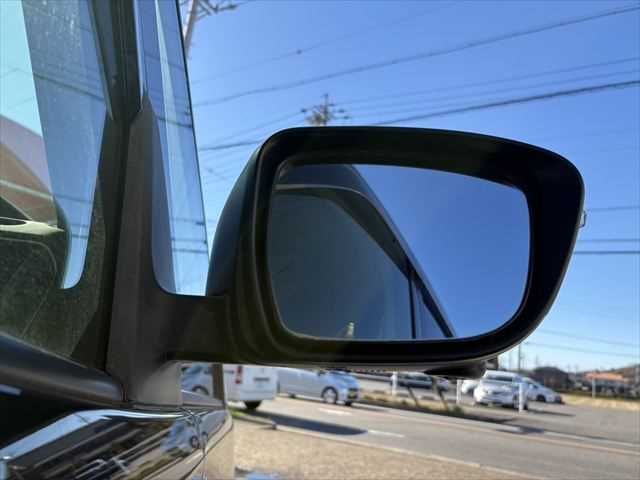 NISSAN SERENA  S-HYBRID 4WD 2017