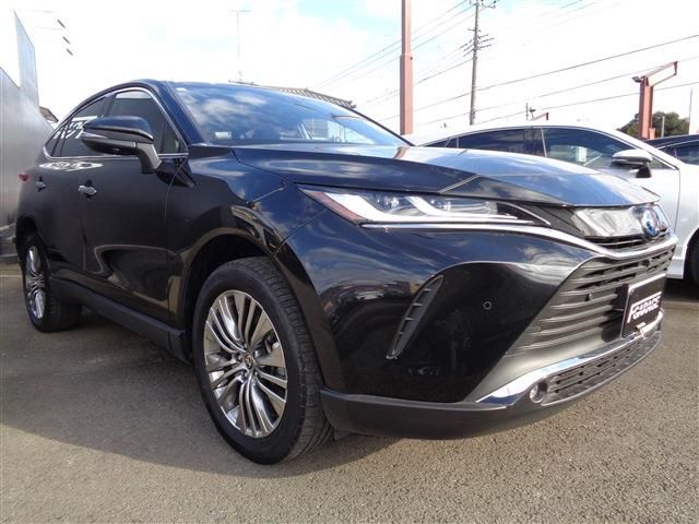 TOYOTA HARRIER HYBRID 2024
