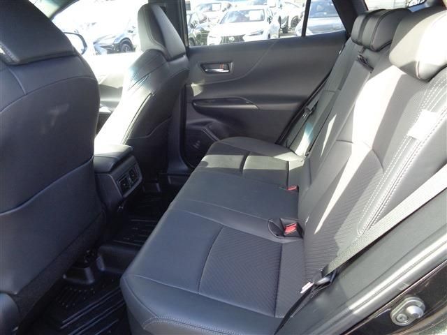 TOYOTA HARRIER HYBRID 2024