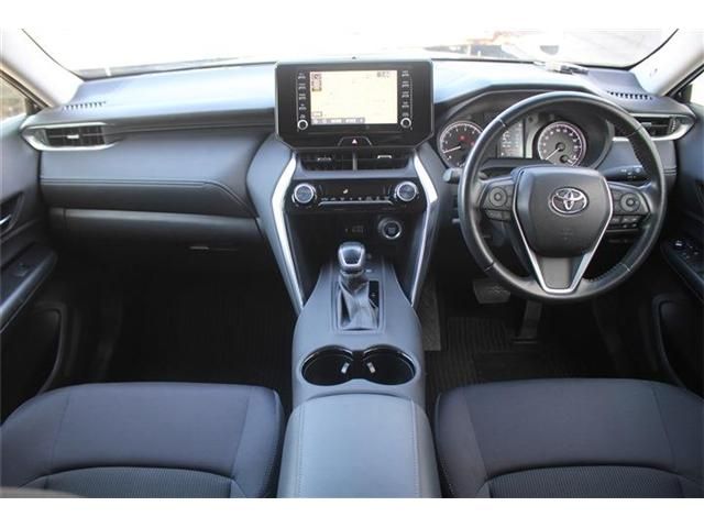 TOYOTA HARRIER 2WD 2022