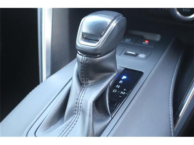 TOYOTA HARRIER 2WD 2022