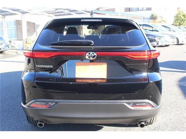 TOYOTA HARRIER 2WD 2022