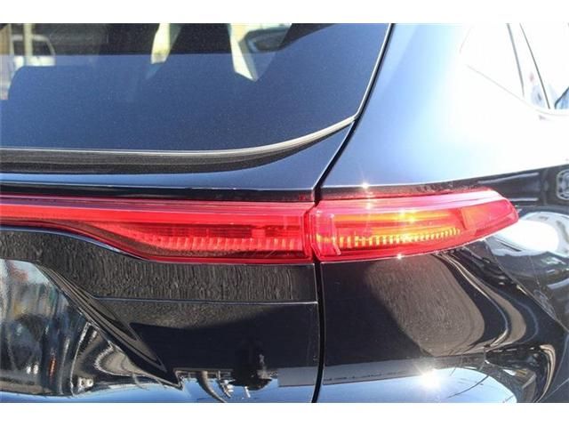 TOYOTA HARRIER 2WD 2022