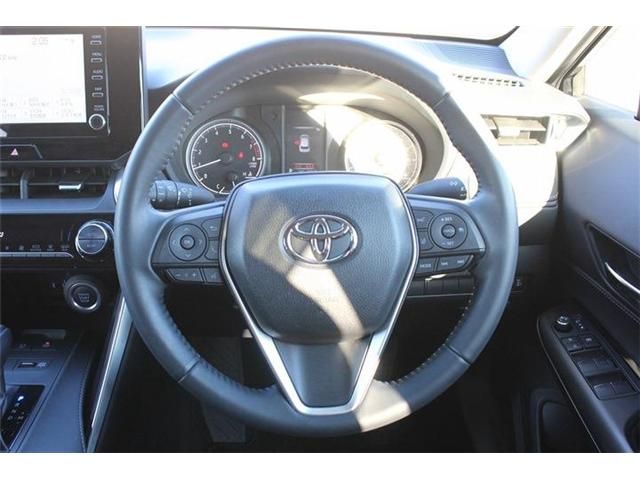 TOYOTA HARRIER 2WD 2022