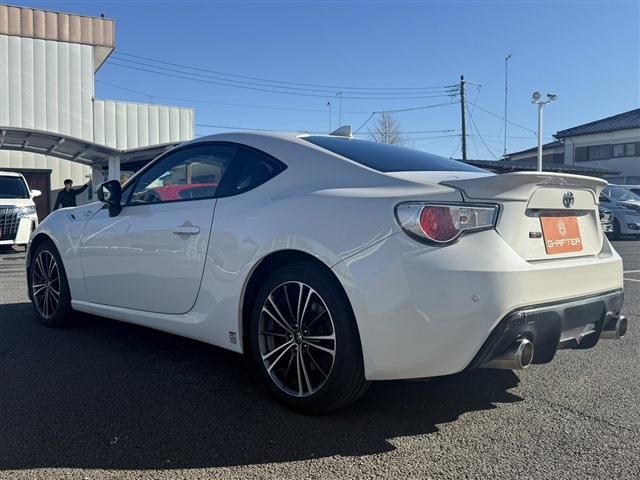 TOYOTA 86 2015