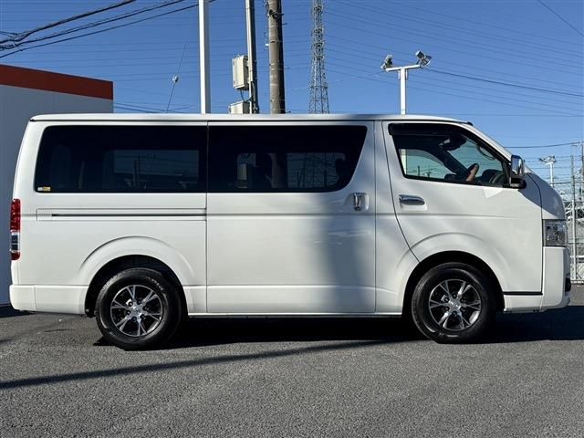 TOYOTA HIACE van 2WD 2020