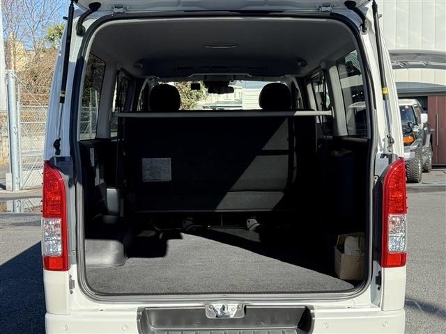 TOYOTA HIACE van 2WD 2020