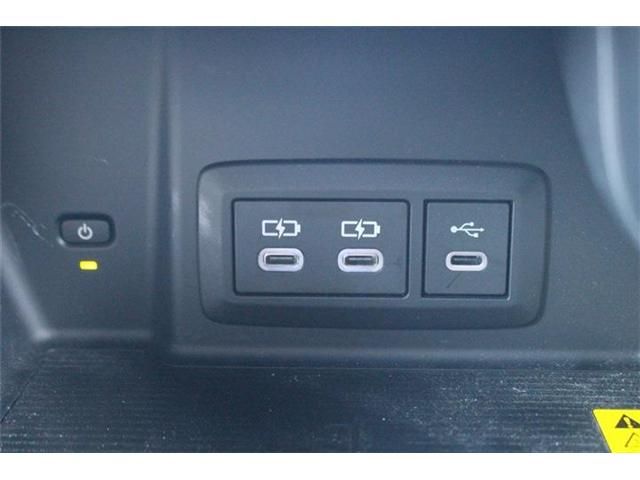 TOYOTA HARRIER PHEV 2023