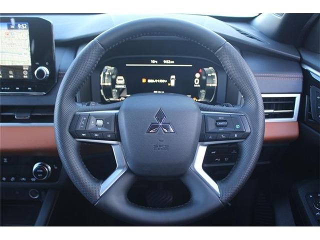 MITSUBISHI OUTLANDER PHEV 2022