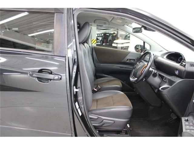 TOYOTA SIENTA HYBRID 2018