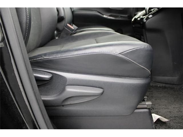 TOYOTA NOAH HYBRID 2018