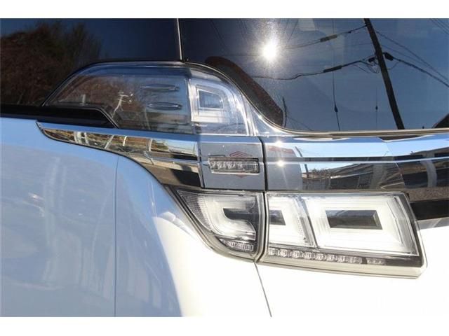 TOYOTA VELLFIRE 2020