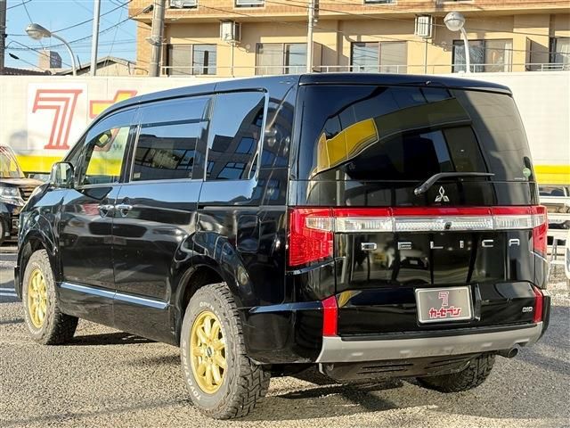 MITSUBISHI DELICA D:5 4WD 2019