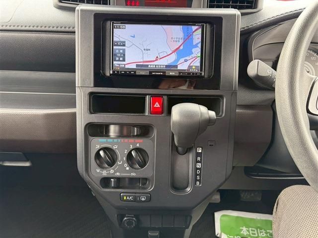 TOYOTA ROOMY 2021