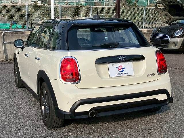 BMW MINI COOPER 5DOOR 2023